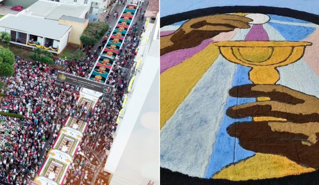 Fiéis seguindo o Santíssimo na procissão de Corpus Christi