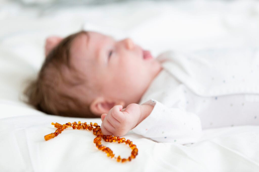 O rosário antes de dormir ensina as crianças a rezar