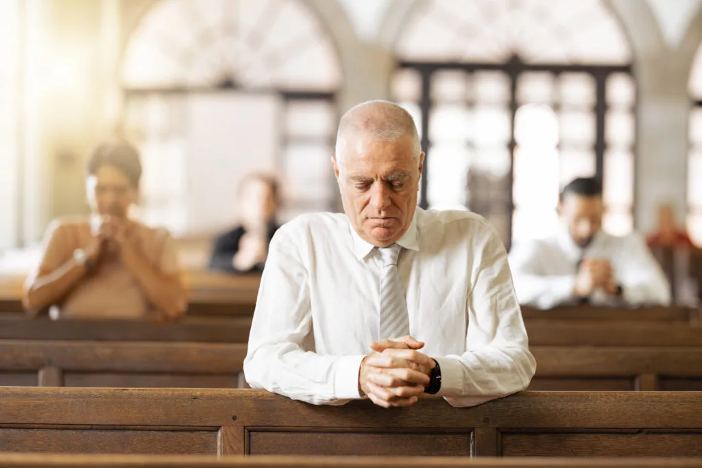 O silêncio interior como preparação para a Missa